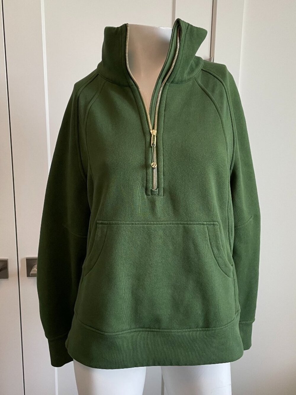Lululemon Scuba Oversized Funnel-Neck Half Zip *Long Forest Green Gold Hard XS/S